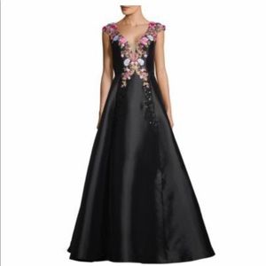 Size 8 Basix Black Label Gown